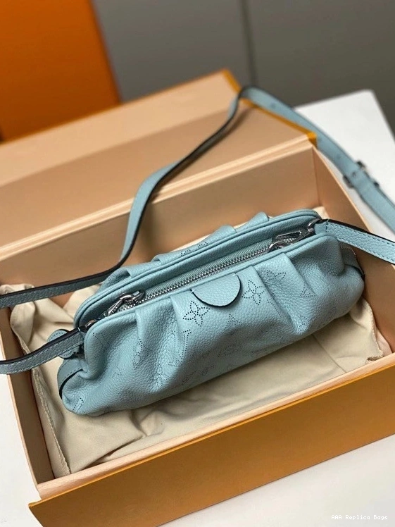 Aaa replica ru MINI POUCH SCALA VUITTON LOUIS 0816